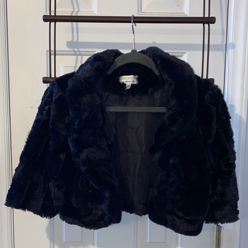 Signature by Robbie Bee Evening wear jacket black sz. L
